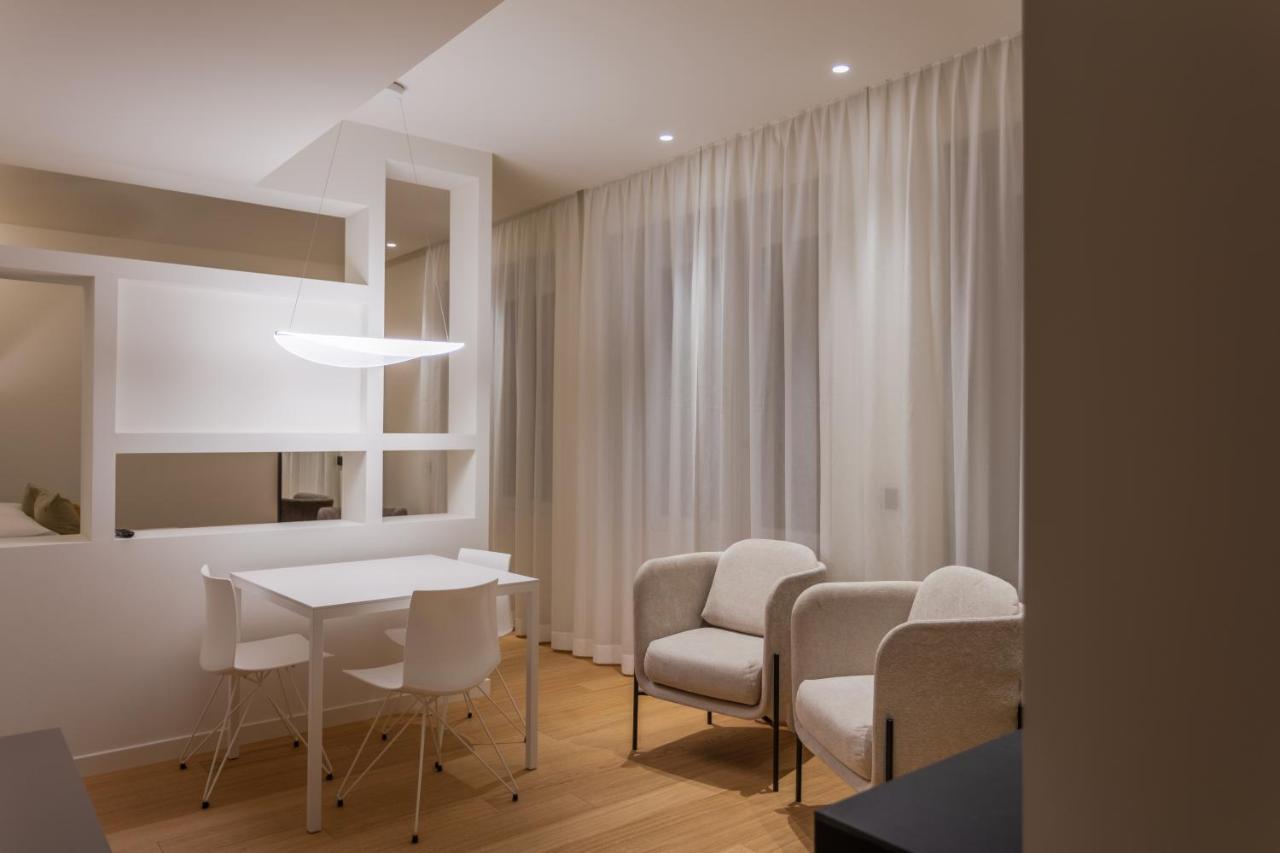 Sant'Ambrogio Apartments, Reception H24 Milan Exterior photo